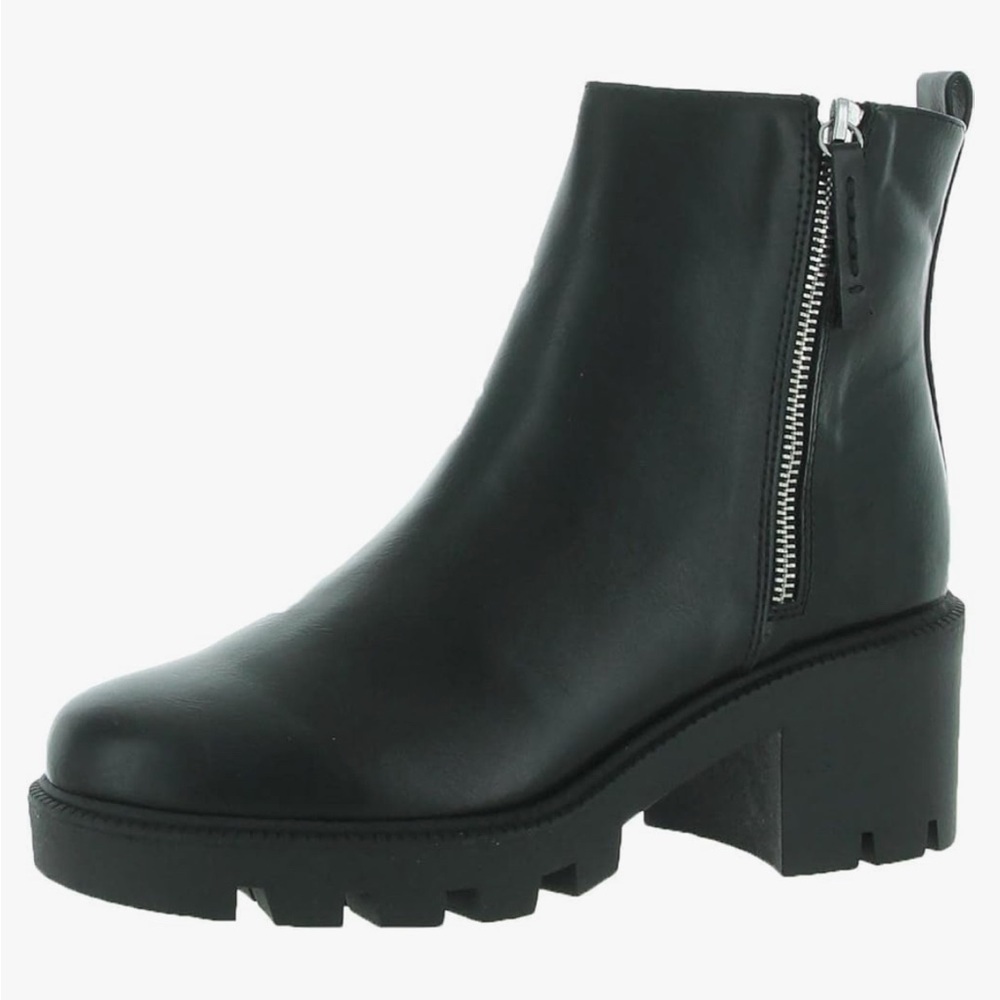 DV Dolce Vita Women's "NWOT" Nicola Booties Size 10